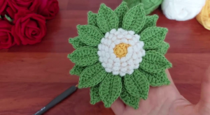 Замечательный 3D🌷Цветок, связанный крючком💯🌸