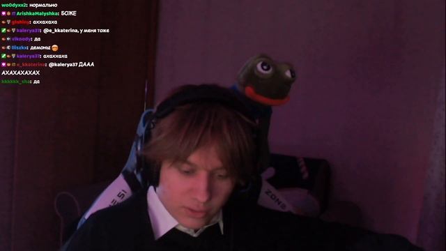 анек играет в КЛУБ РОМАНТИКИ / СЕКРЕТ НЕБЕС №1 | прохождение смотреть онлайн