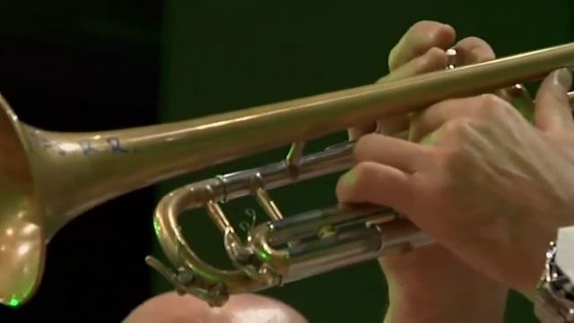 Magic Moments - Mnozil Brass смотреть онлайн