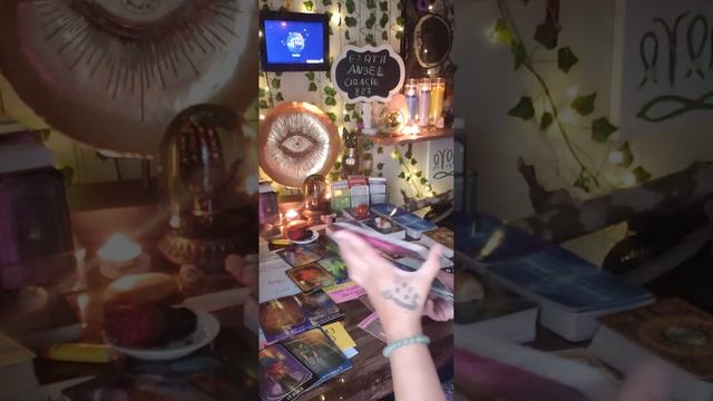 You were born to lead #karmic #courtcase #fights #aamichael #transformation #tarot #oracle #dm #df смотреть онлайн