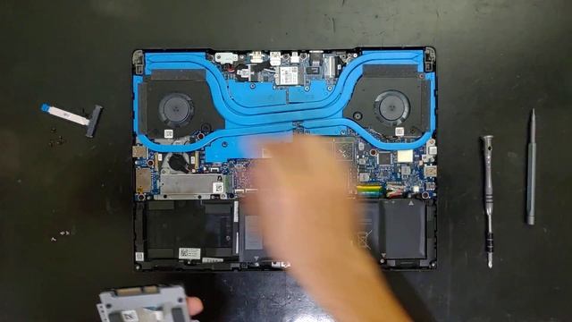 Dell G5 5590 - Desmontagem + Instalação de Hd смотреть онлайн