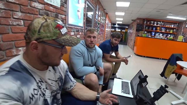 Дядя Сережа Миронов в гостях у Инферно смотреть онлайн