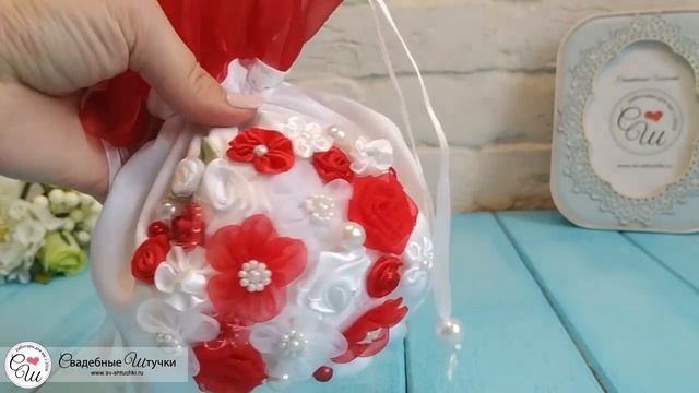 Свадебная сумочка "Цветочная поляна" (красный) смотреть онлайн