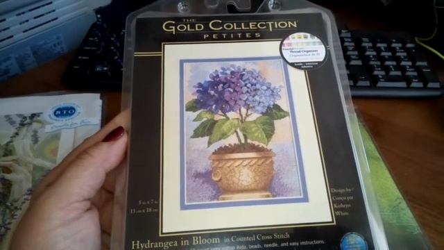 Апрельский хомякоз - покупка в магазине Мир вышивки