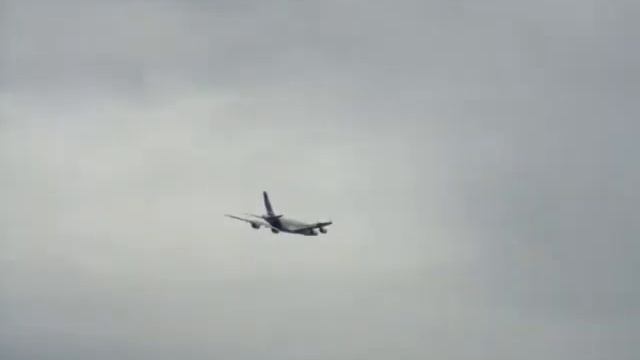 Airbus A380-800 Take Off Test Flight ILA 2010 Berlin Schönefeld SXF смотреть онлайн