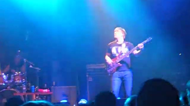 Чиж & Co - Девчонка-проказница (клуб Космонавт 01.02.2014г.) смотреть онлайн