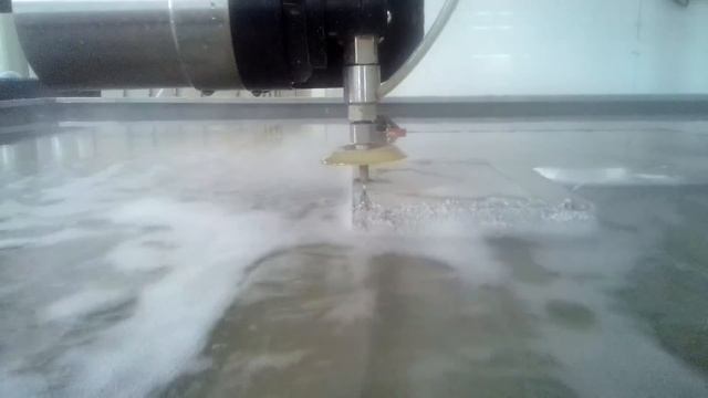 Гидроабразивная резка алюминия высокой точности в Краснодаре