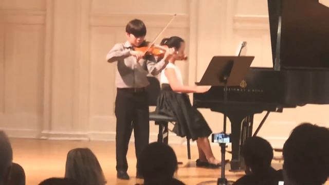 Mozart: Sonata No. 21 for Piano and Violin in E Minor, K. 304 (II. Tempo do Minuetto) смотреть онлайн