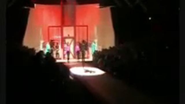 [Full Runway] Bill Kaulitz @ DSquared Show 2010
