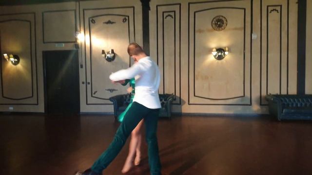 Frolov Alexander & Olesya Petrova Salsa Show смотреть онлайн