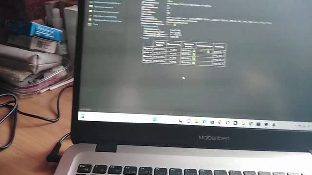 характеристики мощного ноутбука Maibenben (Ryzen 3 4300U) смотреть онлайн