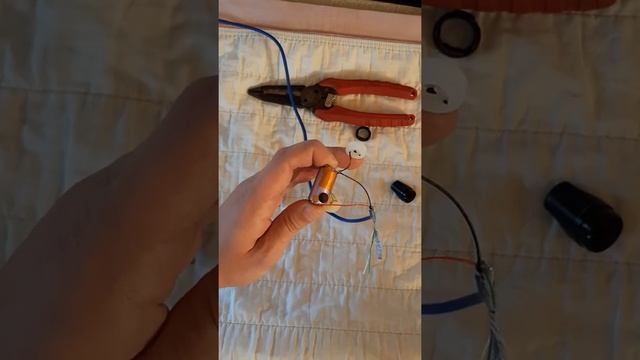 How to Charge a POP Xtra or Puff Plus Battery смотреть онлайн