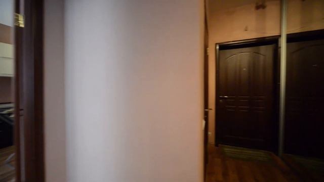 Квартира посуточно Киев: Видеообзор квартиры для семьи недалеко от центра ✔️ Безопасная аренда смотреть онлайн