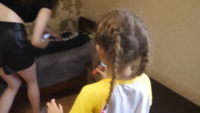 VLOG Квест на День Рождения Алисы 6 лет. ПОЛНОЕ ВИДЕО. Garten of Banban в реальной жизни смотреть онлайн