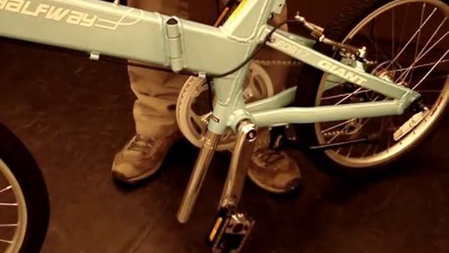 FD817摺疊說明影片 смотреть онлайн