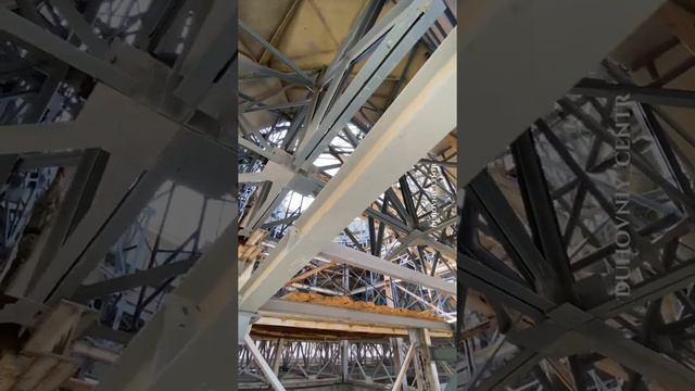 Установка зелёного купола в Мечети имени Пророка Мухаммада (мир ему) в Махачкале смотреть онлайн
