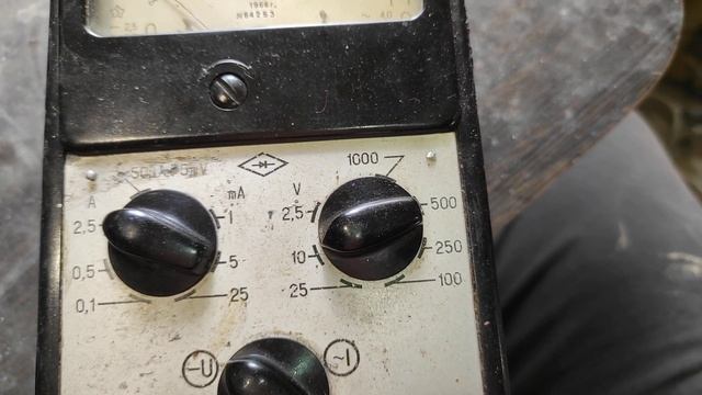 Стрелочный прибор Ц-435. смотреть онлайн