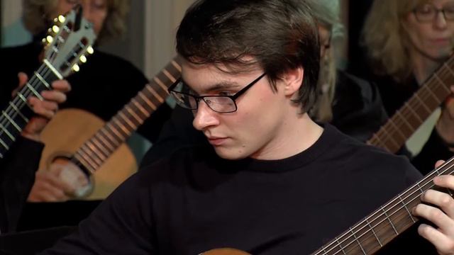 La Mancha Gitarrenensemble - Espagnol (Dieter Kreidler) смотреть онлайн