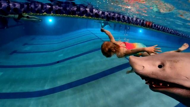 Jurassic Shark Attack during Shark Week смотреть онлайн