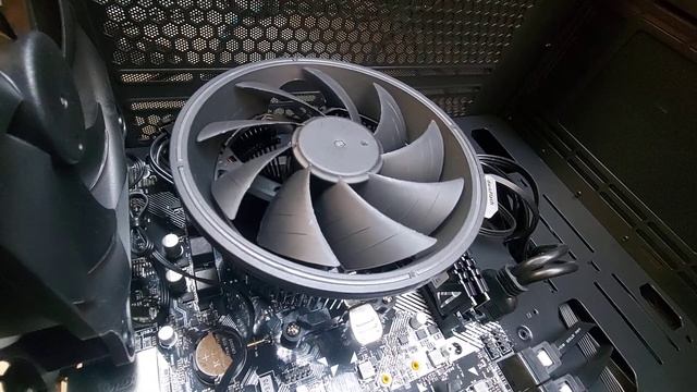 Ryzen CPU on ASrock B450M-HDV not posting смотреть онлайн