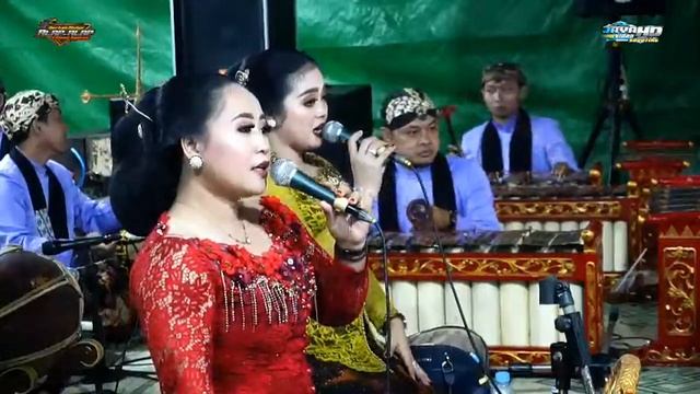 ?LIVE CINDE LARAS KARAWITAN/TASYAKURAN//1.DESTA//2.CHIKITA/KRJA BRENG//BERKAH MULYO AUDIO/JAYA VISO смотреть онлайн