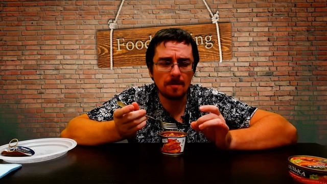 Блины с вишневым топпингом