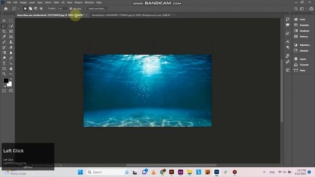 Girl Drowning in Sea (Using auto blend layers in Photoshop) смотреть онлайн