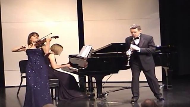 Jerry Bock "If I Were a Rich Man" from "Fiddler On The Roof" for Violin, Clarinet and Piano смотреть онлайн