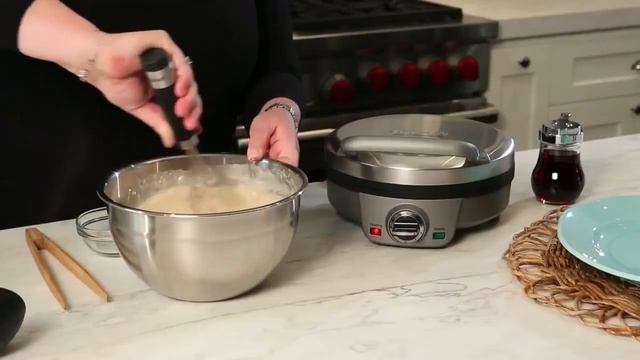 Cuisinart WAF-200HK Belgian Waffle Maker смотреть онлайн
