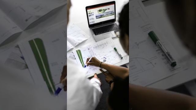 AutoCAD is computer-Aided Design (CAD) Software смотреть онлайн