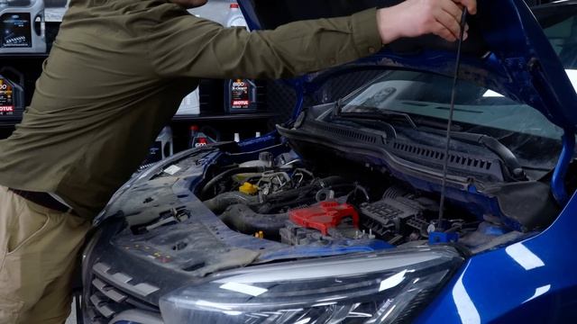 КАК ПОДОБРАТЬ МОТОРНОЕ МАСЛО в Renault Kaptur? Рассказываем и показываем смотреть онлайн