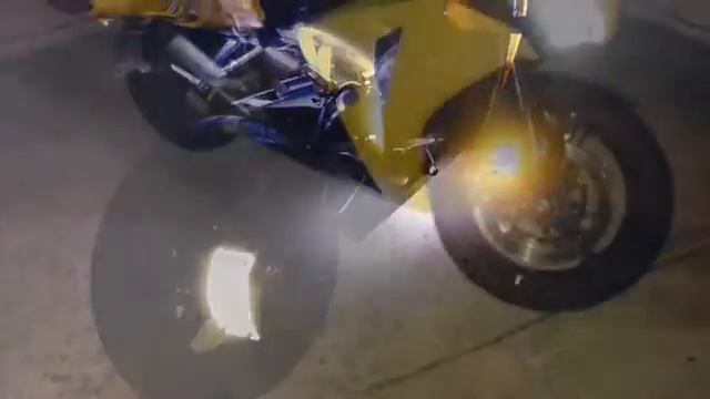 2008 Black  Yellow CBR 1000rr