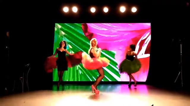 Мария Мукупа, Евгения Лавринова, Ирина Муртазаева. 