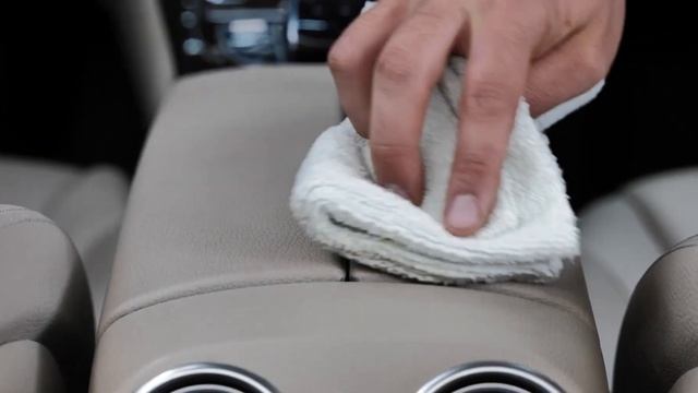 1 Step Leather Treatment   Turtle Wax Luxe Leather Cleaner & Conditioner U K