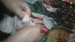 Чистим свиной желудок.