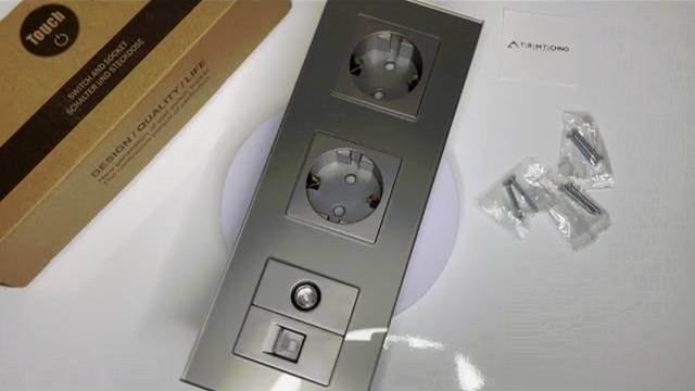 Тройной блок двойная электрическая розетка 16А антенна для ТВ и RJ45 для интернет кабеля серая смотреть онлайн