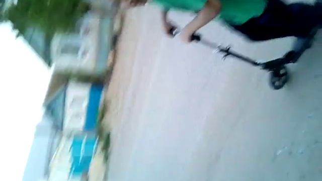 Наш уличный котенок и мой новый самокат смотреть онлайн