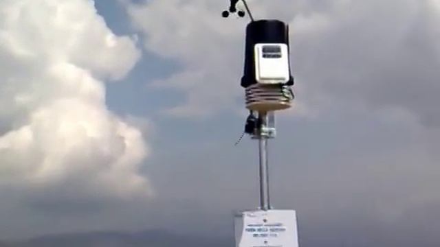Installazione Davis VP2 sulla Raticosa 11-04-2009 (parte1) смотреть онлайн