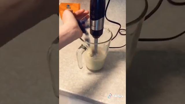 Молочный коктейль! Безумно вкусный и понятный рецепт смотреть онлайн