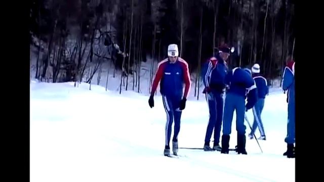 Школа беговых лыж. Урок №3: нанесение основного парафина смотреть онлайн