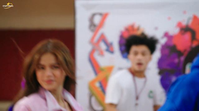 Boyette reunites with his bestie! | 'Boyette: Not A Girl Yet' movie clip (1/8) смотреть онлайн