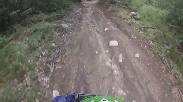 Yamaha Grizzly 125 with 1984 Honda TRX 200 !! GoPro смотреть онлайн