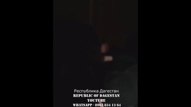 Родственники Абдулатипова избивают толпой парня за оскорбление в адрес АРГ.ПОДПИШИСЬ смотреть онлайн