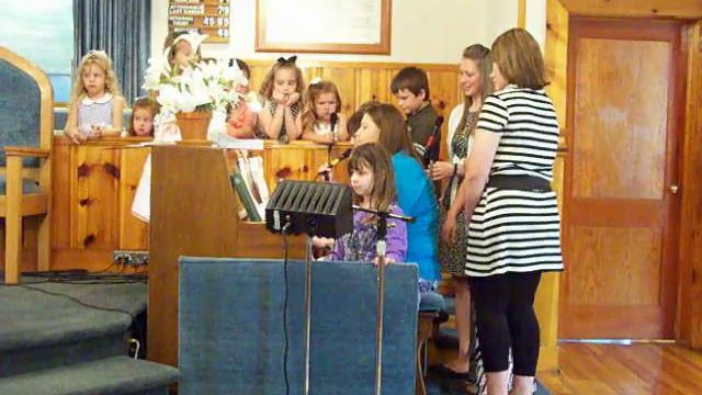 Oh, The Old Story Will Never Grow Old смотреть онлайн