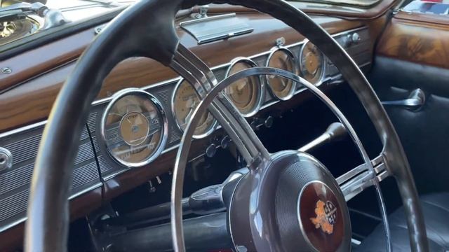 Test & Tour · 1939 Packard Twelve Touring Cabriolet by Brunn смотреть онлайн