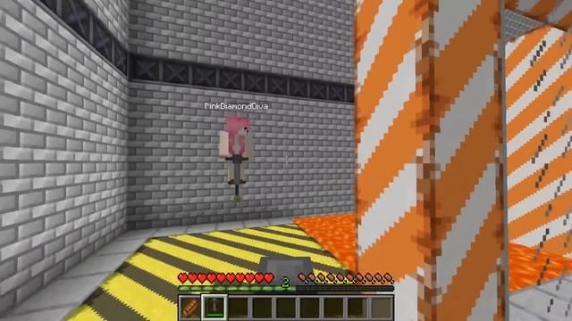 This new POGO STICK could CHANGE YOUR GAME !? - Mod Labs (Minecraft Roleplay) смотреть онлайн