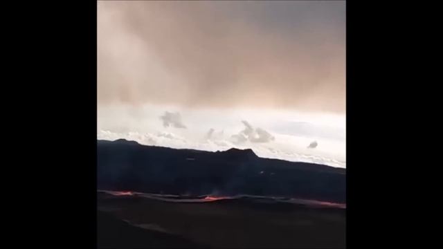 Так активируют В США супервулкан начал извергаться синхронно с вулканом Килауэа Мауна-Лоа Гавайи НЛ смотреть онлайн