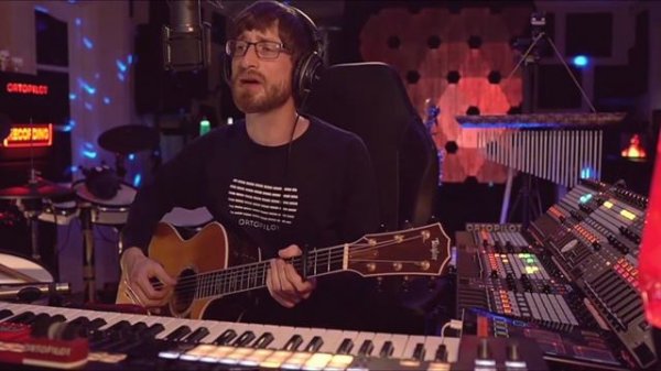 Virtual Insanity | Jamiroquai | Live Looping Cover