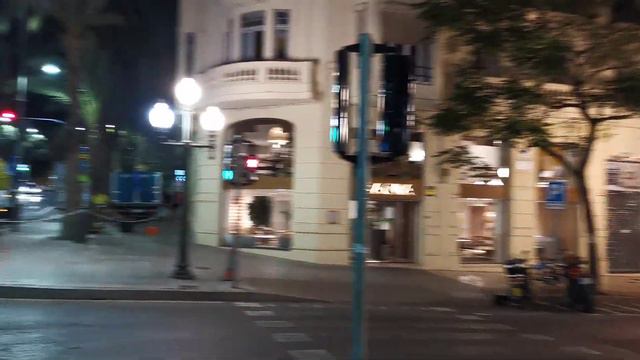 🌴✂️НОЧНЫЕ ПАРИКМАХЕРЫ ПАЛЬМ | Продолжение прогулки по Аликанте🇪🇦 смотреть онлайн