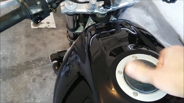 SUZUKI SV 650 - Recensione veloce смотреть онлайн